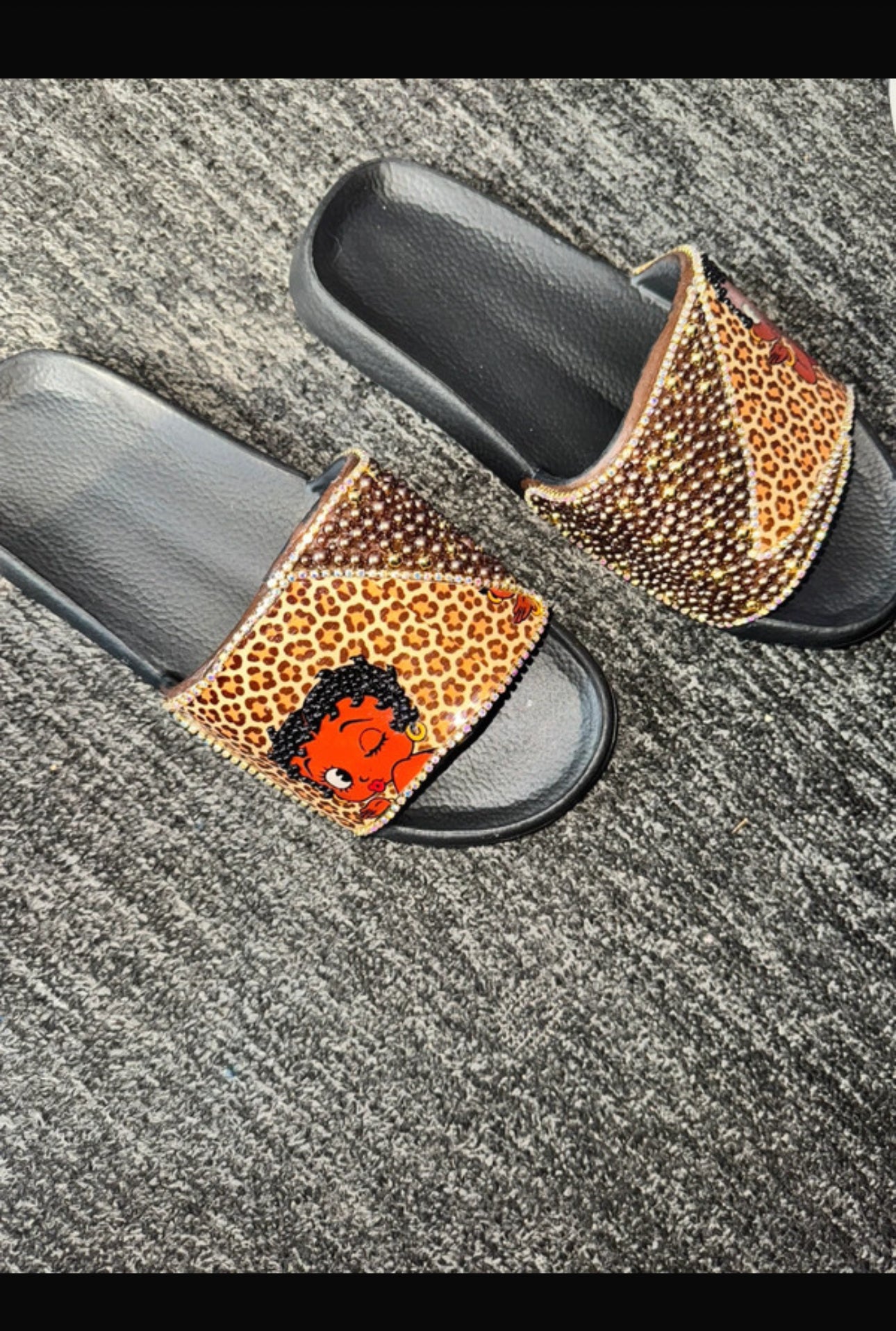 Customised Sliders size 6