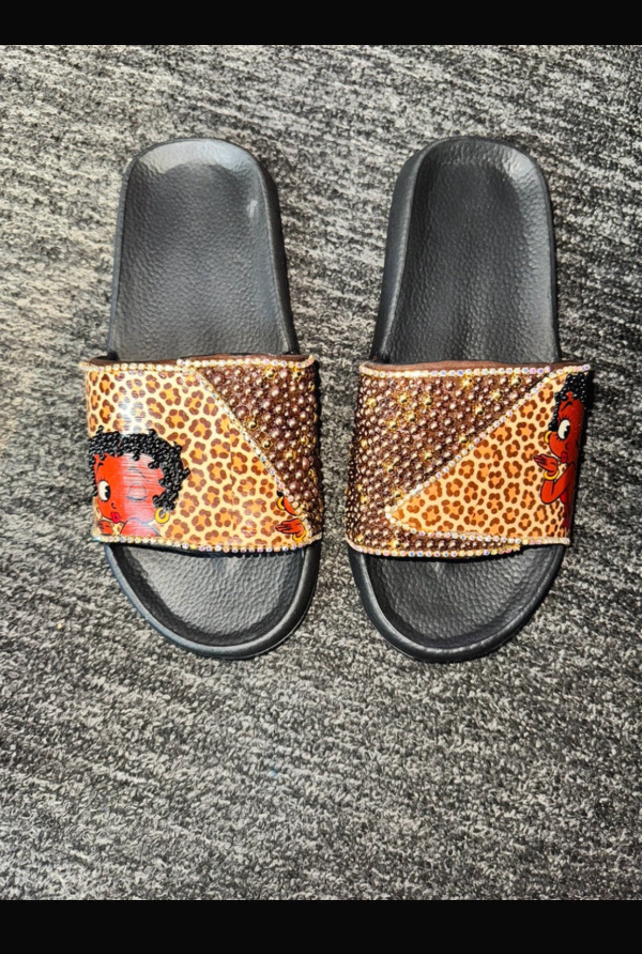 Customised Sliders size 6