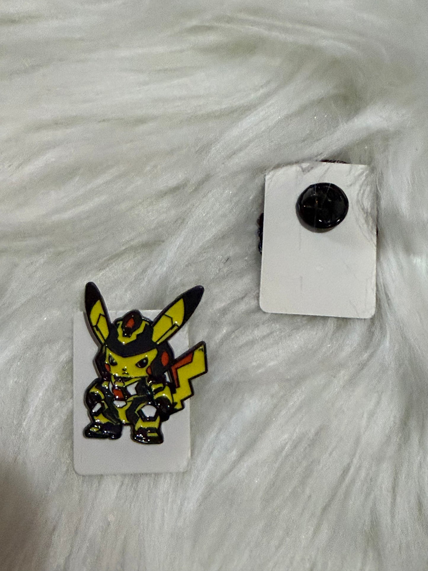 Gemified's Anime Enamel metal Brooch/Pin Badge